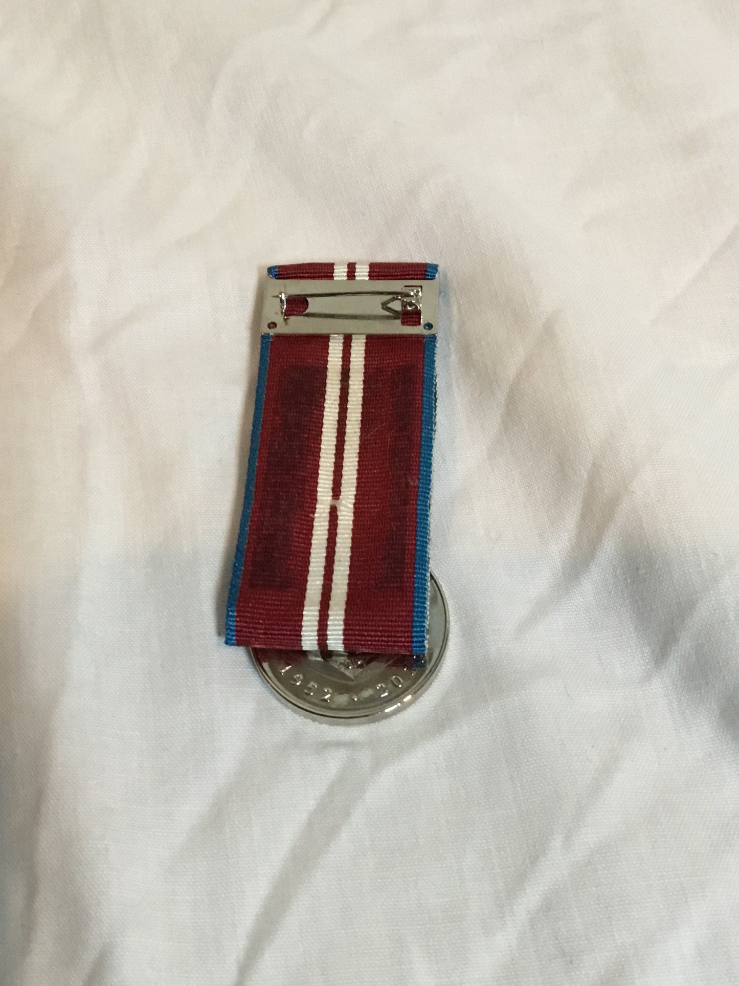 Queens diamond jubilee medal full size 1952 to 2012 copy