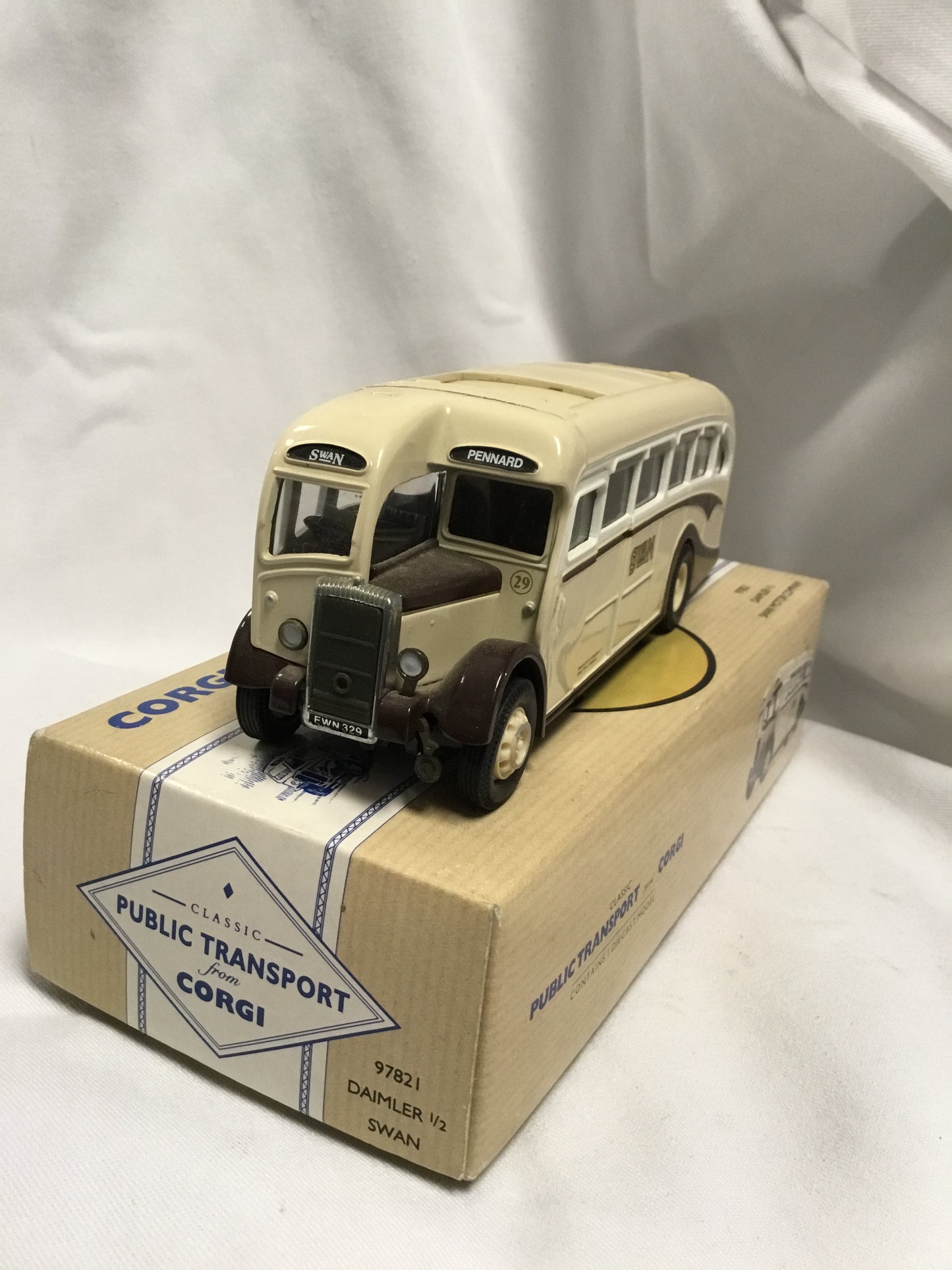 Corgi 97821 Daimler 1/2 Coach/Bus Swan Motor Co Boxed Ltd Edn / Certificate /