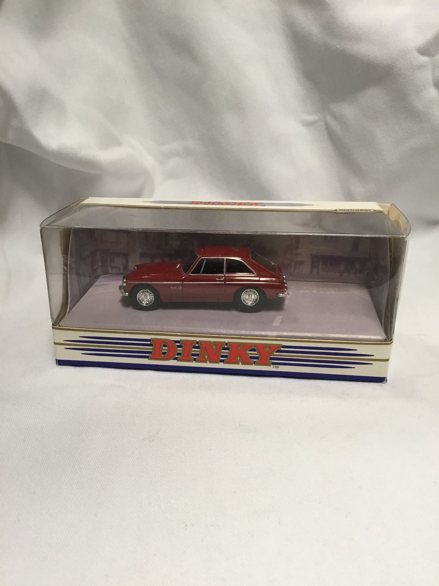 Dinky 1973 MGBGT V8 in Box