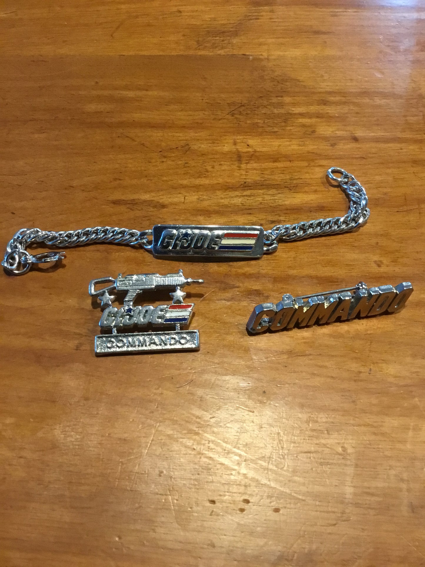 Vintage G.I. Joe bracelet and pin set 1982