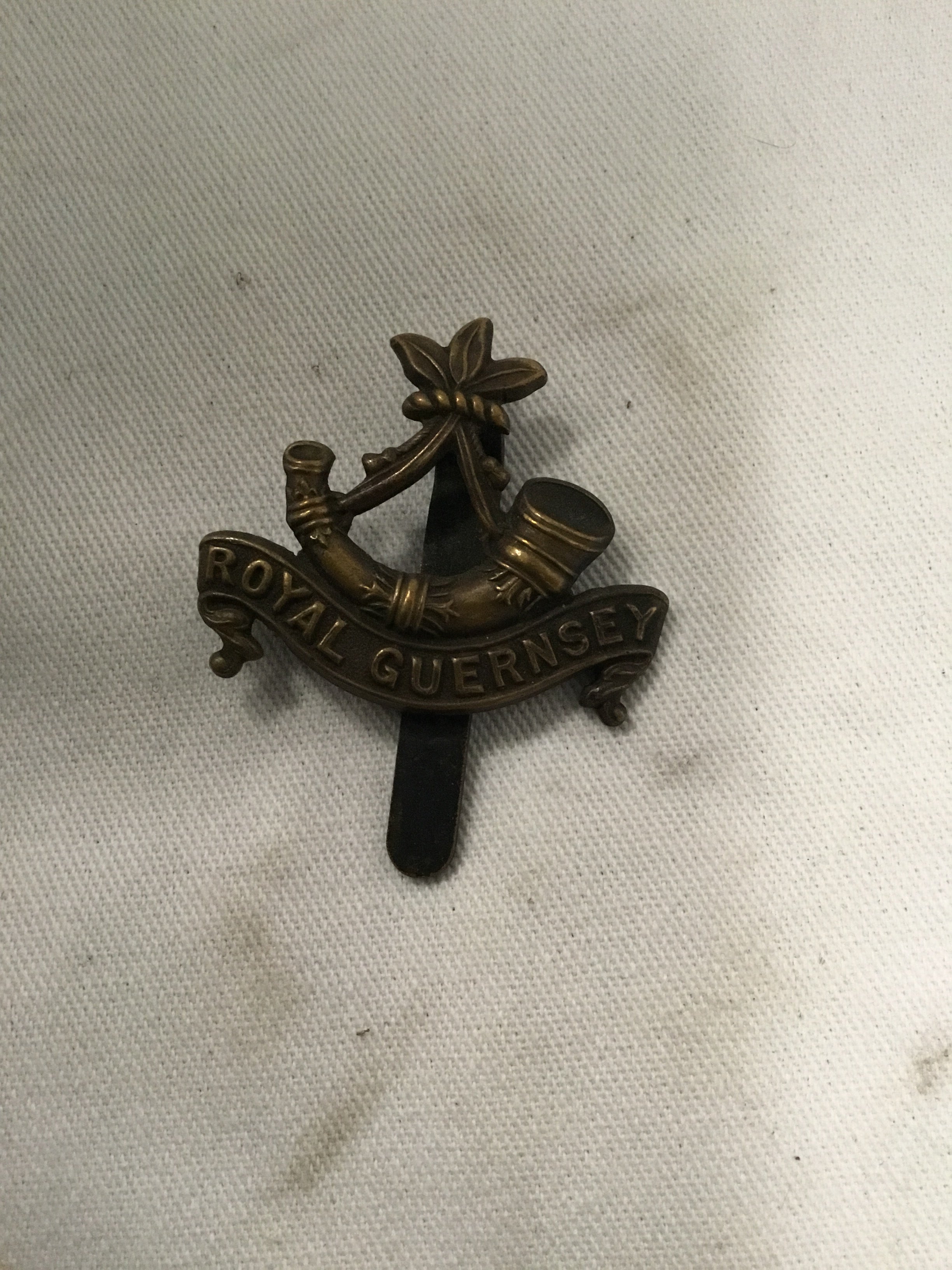 Original WW1 Royal GUERNEY light Infantry Regiment British Badge – Roy ...