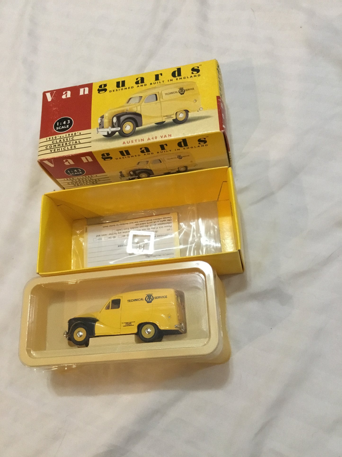 Vanguards Austin A40 Van , 1:43 Scale