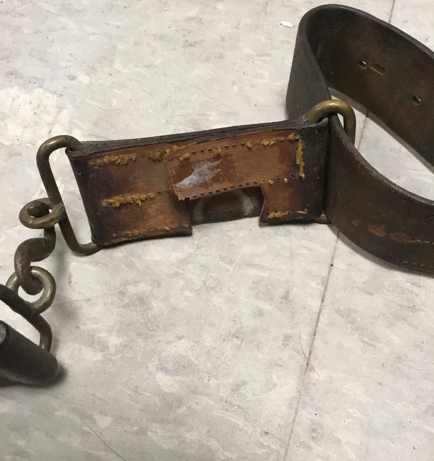 WW1 Canadian Officers leather snake belt