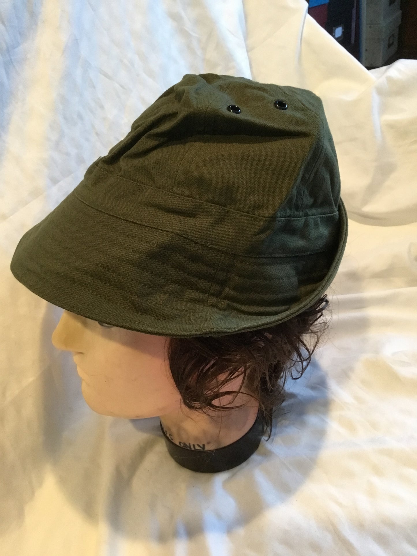 Vintage Canadian Forces Bush Cap – Roy's Army Surplus & Collectables