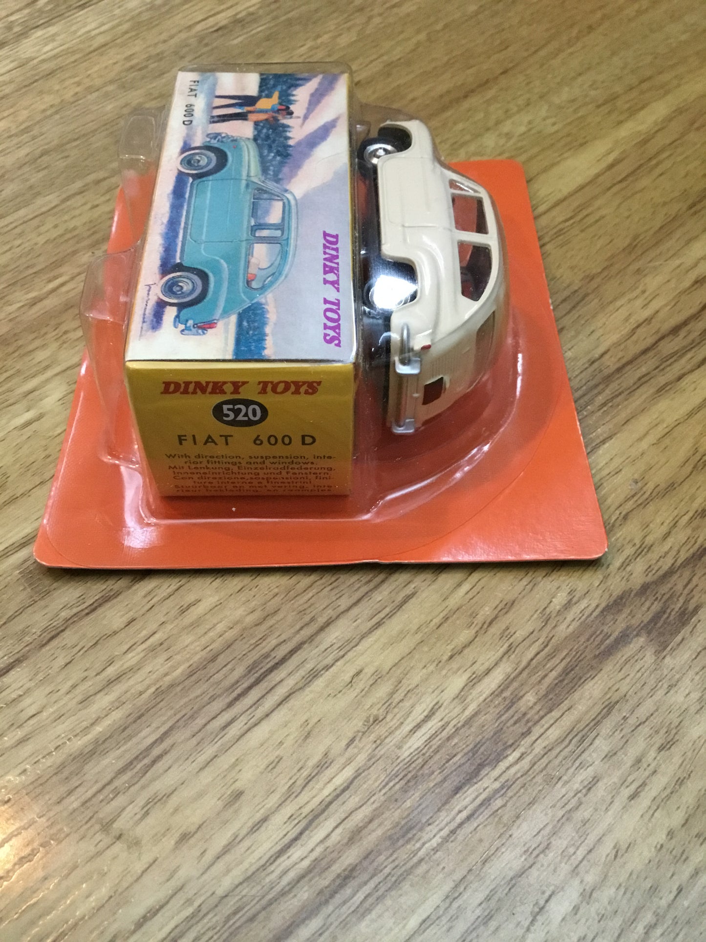 Dinky Fiat 600D in Box