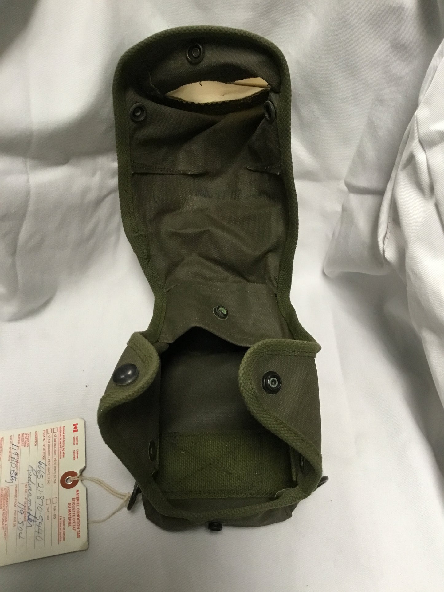 1964 pattern radiation meter  pouch